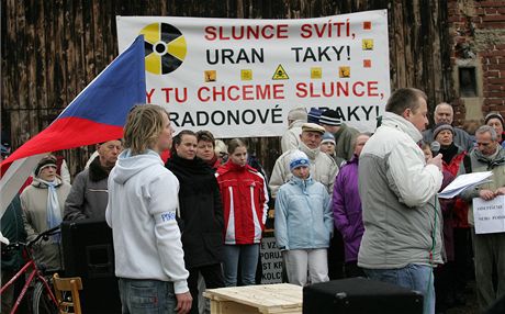 Proti tb uranu protestují v Podjetdí obce i aktivisté nkolik let. 