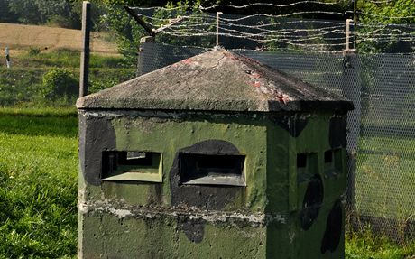 Strn v a pohranin bunkr ve venkovn expozici Nmecko-nmeckho muzea v...