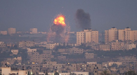 Exploze v palestinské Gaze nedaleko hranic s Izraelem