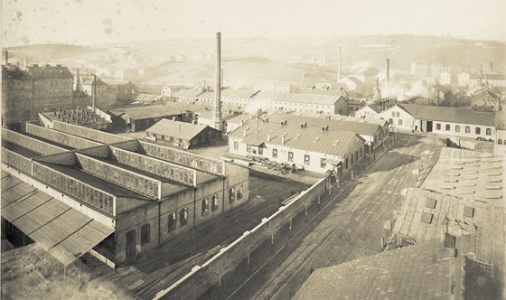 Celkový pohled na areál Ringhofferovy továrny v okolí dnení Stroupenického...