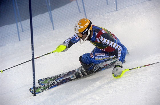 védský slalomá André Myhrer ovládl úvodní slalom sezony ve finském Levi. 