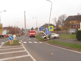 Mladk s 3,25 promile alkoholu v krvi v Lankroun "sklzel ovoce" z lampy.