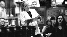 Eva Dízgová Jiruová v ervnu 2000 na zkouce v Katedrále Boského Spasitele v