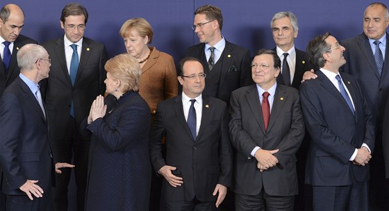 Summit EU v Bruselu skonil 23. íjna 2012 bez jasného výsledku o rozpotu EU