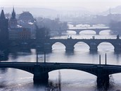Praha pod smogovou peinou