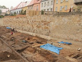 U zrekonstruovan oprn hradebn zdi v Jin nali archeologov uniktn