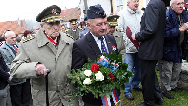 Pietn setkn k uctn pamtky bvalho velitele 1. s. armdnho sboru v SSSR a prezidenta Ludvka Svobody u pleitosti 117. vro jeho narozenin a 70. vro zaloen s. samostatnho polnho praporu v SSSR