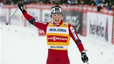 ZASE PRVNÍ. Norská běžkyně na lyžích Marit Björgenová se raduje po jasném ZASE PRVNÍ. Norská běžkyně na lyžích Marit Björgenová se raduje po jasném