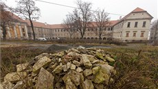 Chátrající zámek Buštěhrad na Kladensku Chátrající zámek Buštěhrad na Kladensku
