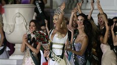Tereza Fajksová získala titul Miss Earth 2012 (Manila, 24. listopadu 2012).