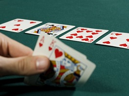 Pro vechny hravé: pokerová kola pro zaáteníky v Casino Ambassador, 685 K