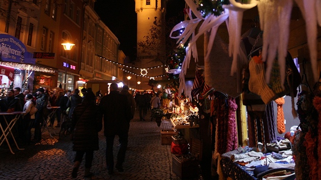 Nazdoben ulice v centru msta jsou romanticky malebn.
