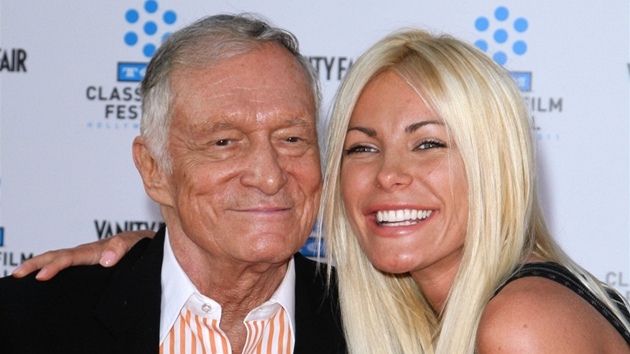 Hugh Hefner a Crystal Harrisov