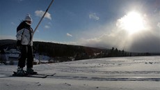 Lyžaři vyzkoušeli upravené sjezdovky v Kvildě. Lyžaři vyzkoušeli upravené sjezdovky v Kvildě.