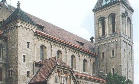 Kostel s kláterem sv. Gabriela na Smíchov