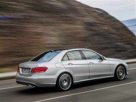 Mercedes-Benz E 2013