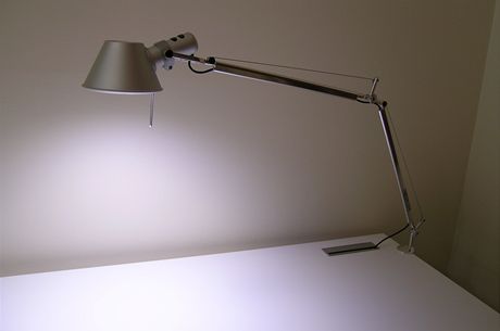 Pracovn lampa MWL Artemide 