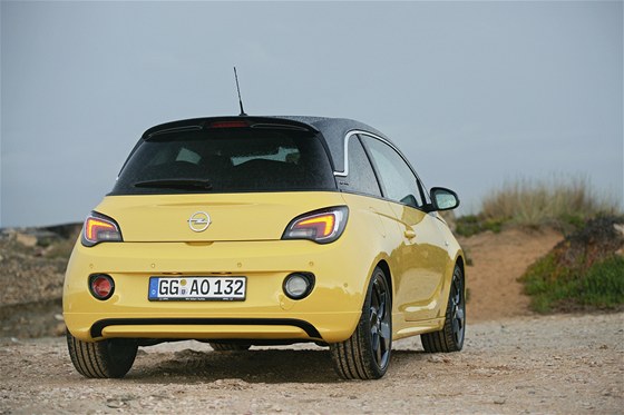 Opel Adam