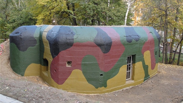 Rekonstrukce lehkho objektu vzor 37 na sdliti Psen v Chomutov v jnu 2012