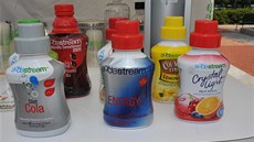 Mezi příchutě náplní Sodastream přibude i oblíbená kofola. Mezi příchutě náplní Sodastream přibude i oblíbená kofola.