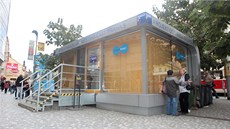 Mobilní kancelář radnice Prahy 5 na pěší zóně Anděl Mobilní kancelář radnice Prahy 5 na pěší zóně Anděl