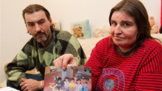 Stanislav a Marcela Kovářovi z Dobrušky by chtěli své děti zpět. Stanislav a Marcela Kovářovi z Dobrušky by chtěli své děti zpět.