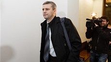 Poslanec Roman Pekárek stanul před Vrchním soudem v Praze. (18. prosince 2012) Poslanec Roman Pekárek stanul před Vrchním soudem v Praze. (18. prosince 2012)