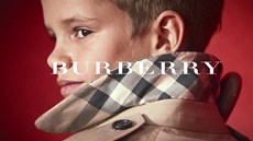 Romeo Beckham v reklam na Burberry 