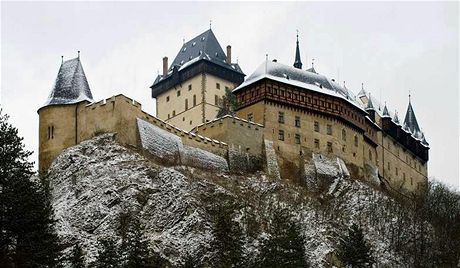 Karltejn se pro návtvníky otevírá i v zimním období.