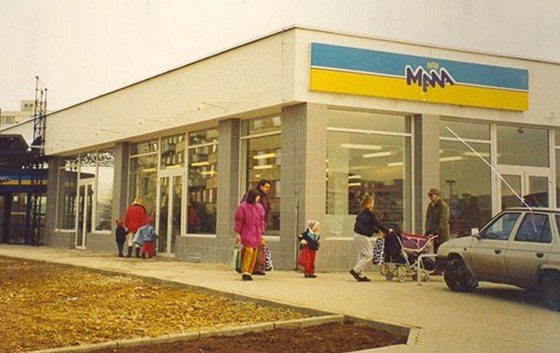 Supermarket Mana v roce 1991