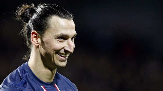 SPOKOJENÝ KANONÝR. Zlatanu Ibrahimovicovi se v dresu Paris Saint-Germain