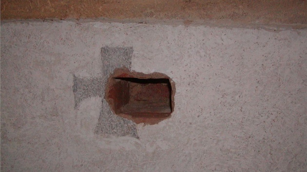 Ostatky byly ukryt v olti kaple sv. Kateiny ve frantiknskm kltee.