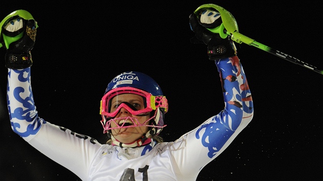 MÁM TO! Slovenská lyaka Veronika Velez-Zuzulová se raduje po triumfu ve