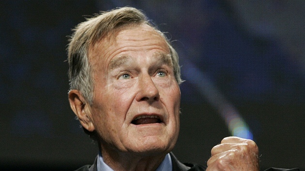 George H. W. Bush na snmku z roku 2006 