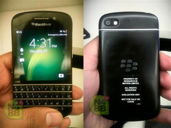 BlackBerry X10 s QWERTY klávesnicí