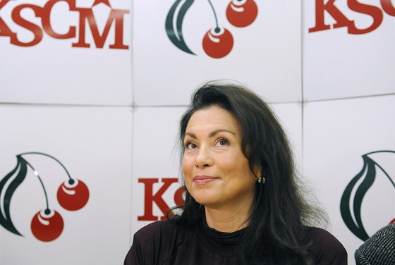 Jana Boboíková pila za komunisty, aby ji podpoili ve volb prezidenta.