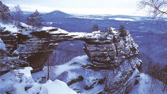 Jetmar eské výcarsko a okolí dobe zná. Pohyboval se mezi trampy a horolezci. |