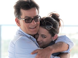 Charlie Sheen a pornohereka Georgia Jonesov