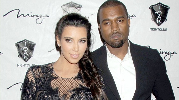 Kim Kardashianov a Kanye West strvili silvestr v Las Vegas.