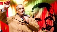 Koncert pro Karla Schwarzenberga na náměstí Jiřího z Poděbrad (9. ledna 2013). Koncert pro Karla Schwarzenberga na náměstí Jiřího z Poděbrad (9. ledna 2013).