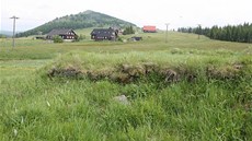 Mezi turisty v Jizerských horách je oblíbená osada Jizerka. Mezi turisty v Jizerských horách je oblíbená osada Jizerka.