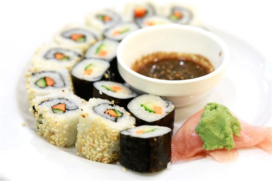 Zámny ryb se ve velkém mnoství pípad týkají i sushi.