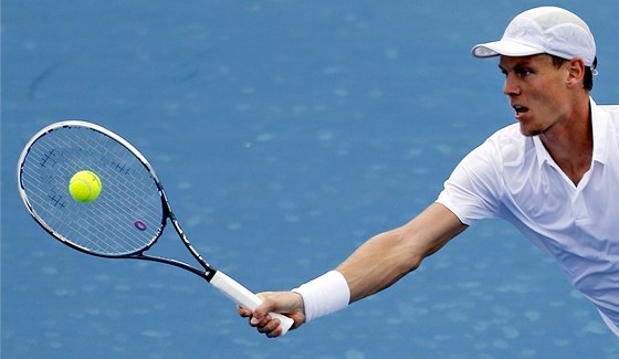 Tomá Berdych na exhibici Kooyong Classic v Melbourne