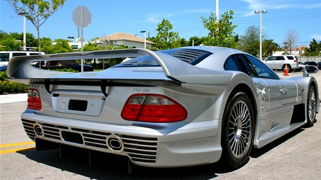 Konkrtn Mercedes CLK GTR AMG na prodej u floridsk firmy Ferrari Maserati of Fort Lauderdale