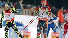 ZPT DO AKCE. Biatlonistm o víkendu zane Svtový pohár. Mezi eské nadje patí i Michal lesingr (vlevo) a Ondej Moravec