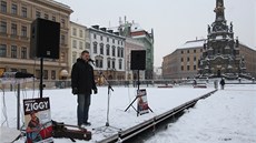 Na olomouckém protestu proti zástupcm KSM ve vedení kraje vystoupil v pondlí