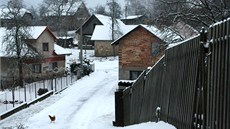 Díve v Lánech ilo kolem 250 lidí a bylo tam asi 35 dom. Postupn se vak