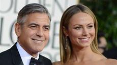 George Clooney a Stacy Keiblerová
