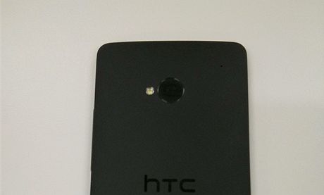 Fotoaparát chystaného HTC M7 má být malou revolucí