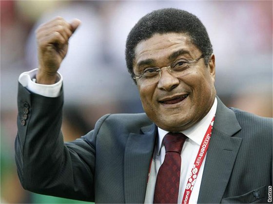 Na slávistické oslavy dorazí také portugalská legenda Eusébio.